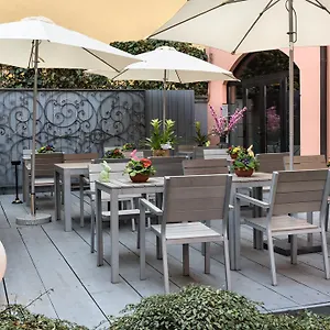 Lombardia Hotell